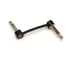 Small Phillips Screwdriver is provided with the pack